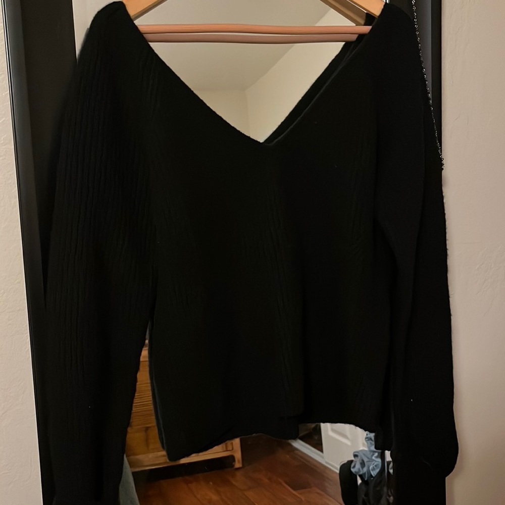 Banana Republic NWT elegant deep v neck  sweater